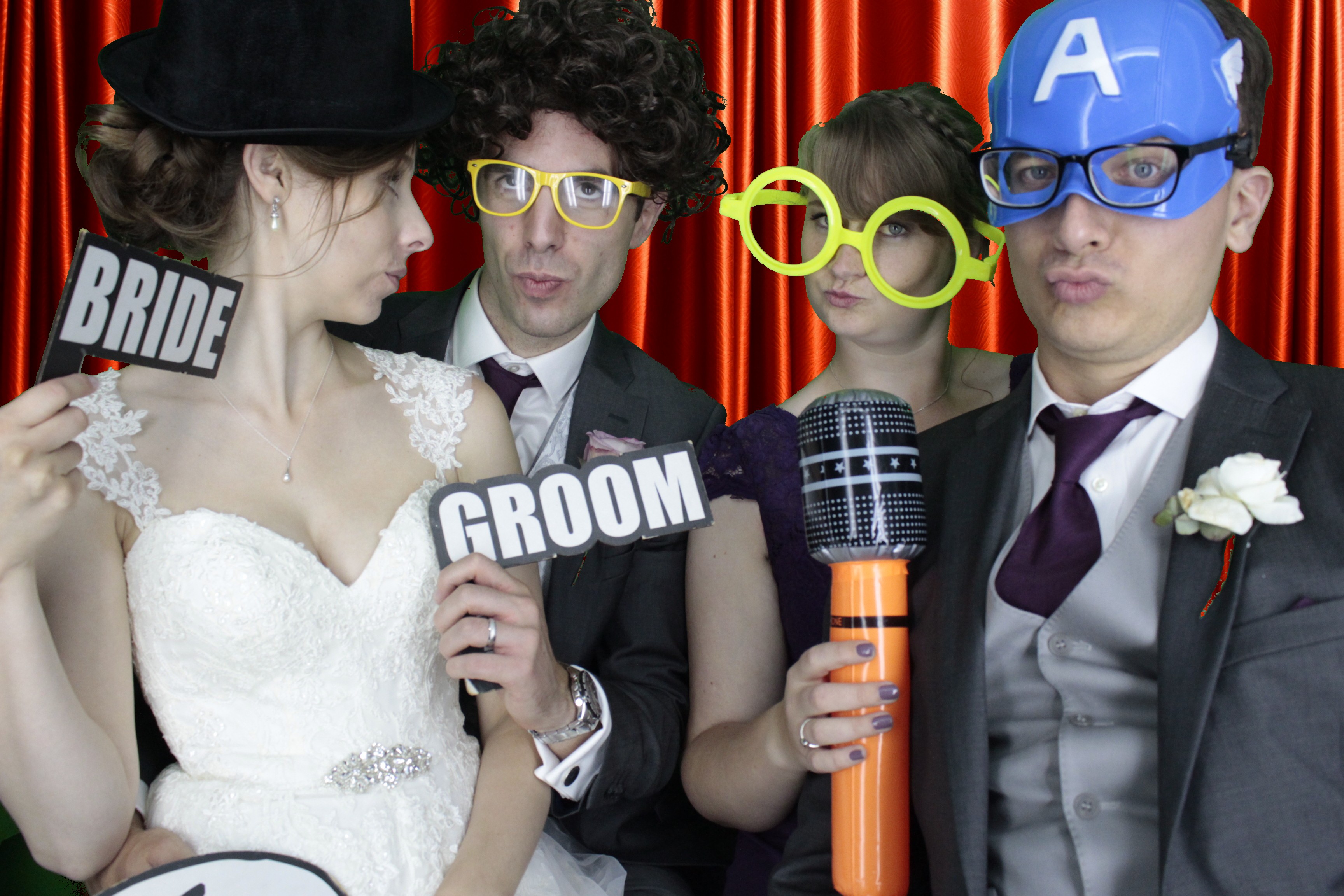 Mr & Mrs Brooks | View more photos from the event at gallery.myphotoboothexperience.co.uk/u/MyPhotoBoothExperienceLtd/Mr-Mrs-Brooks